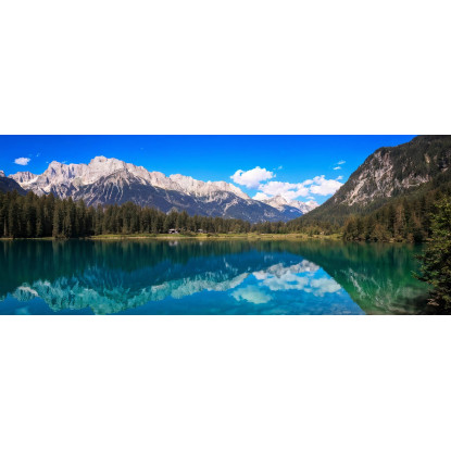 Peinture De Montagnes Montagnes Enneigées Perçant Les Brumes Avec Des Pics Déchiquetés Et Des Structures Rocheuses tableau impr